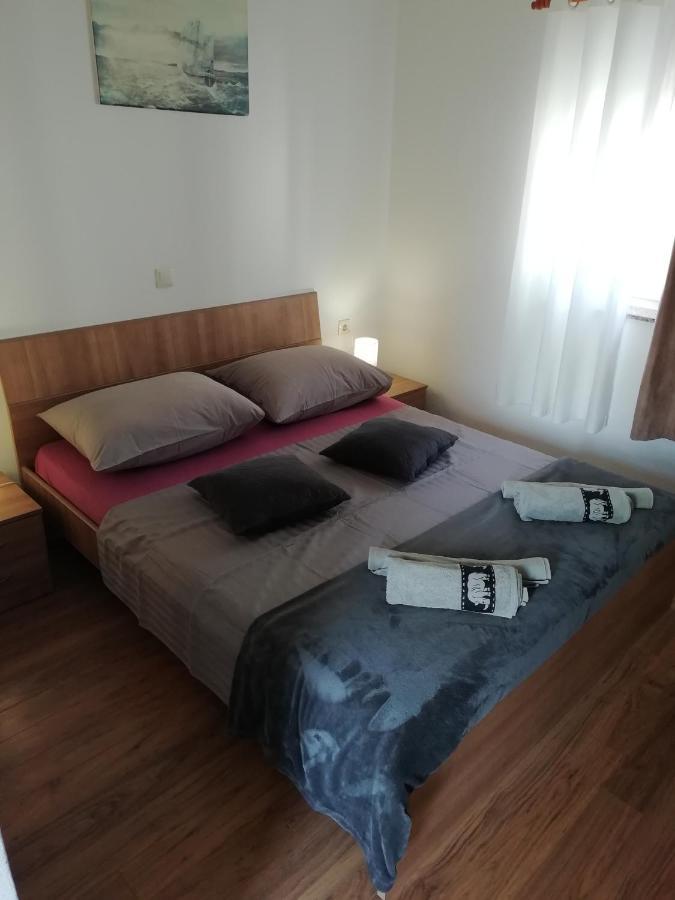 Apartman Ines Bibinje Buitenkant foto